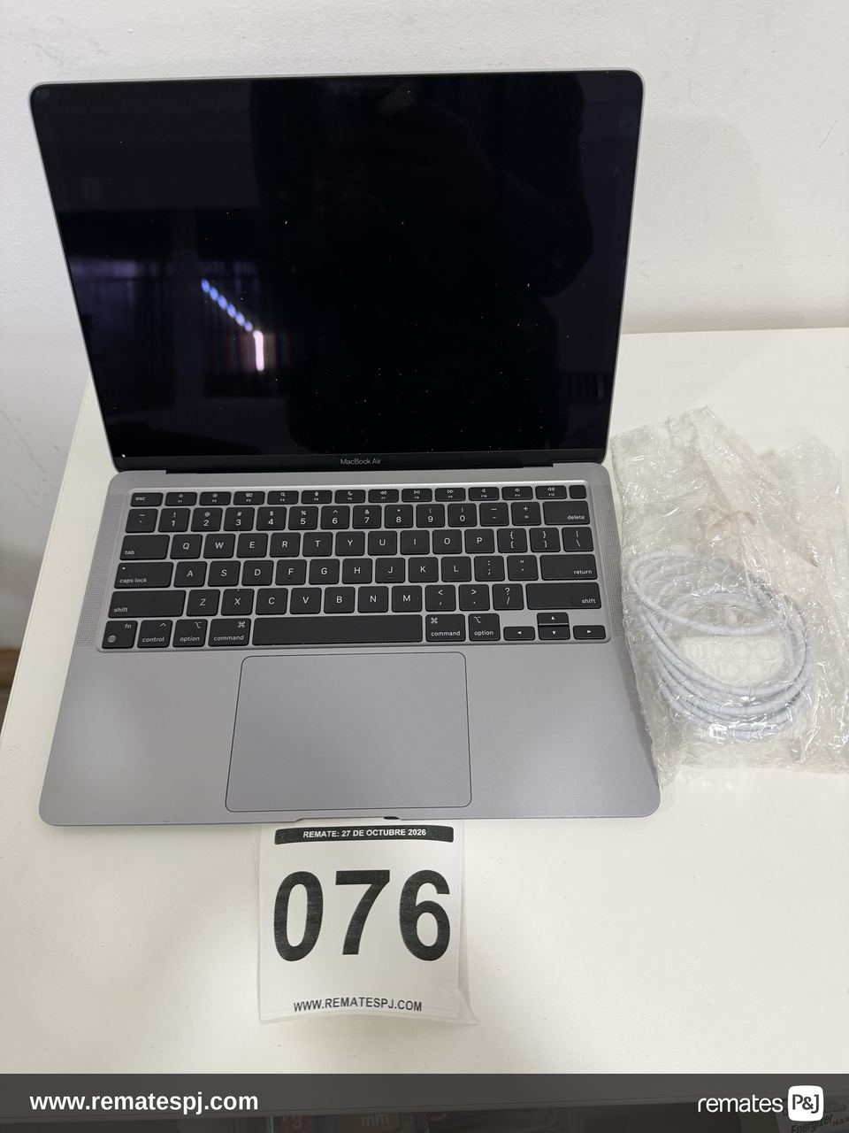 Apple Macbook Air 2020 Chip M1 133 256 GB SSD 8 GB RAM Gris Reacondicionado