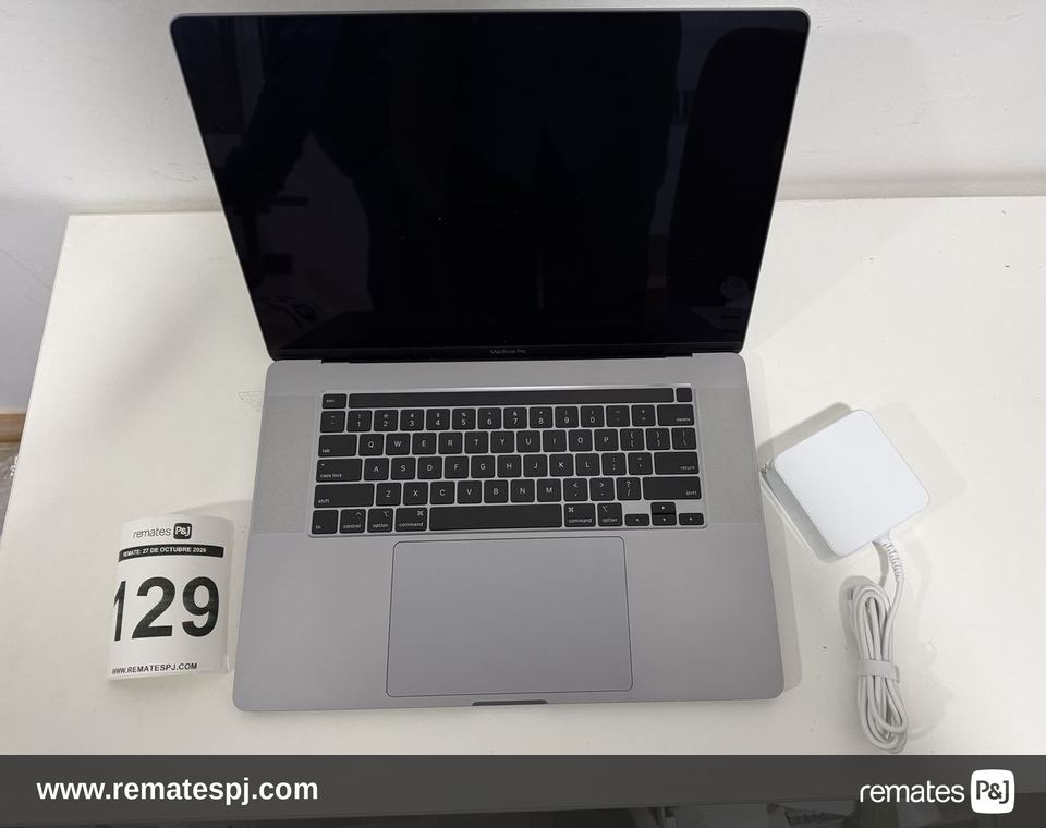 Apple MacBook Air 13.3 Chip M1 8GB RAM 256GB -  Plata