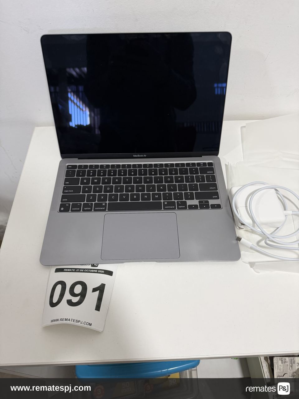 Apple Macbook Air 2020 Chip M1 133 256 GB SSD 8 GB RAM Gris Reacondicionado