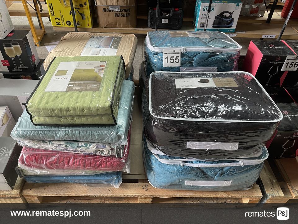 Pallet Variedad de Ropa para Cama