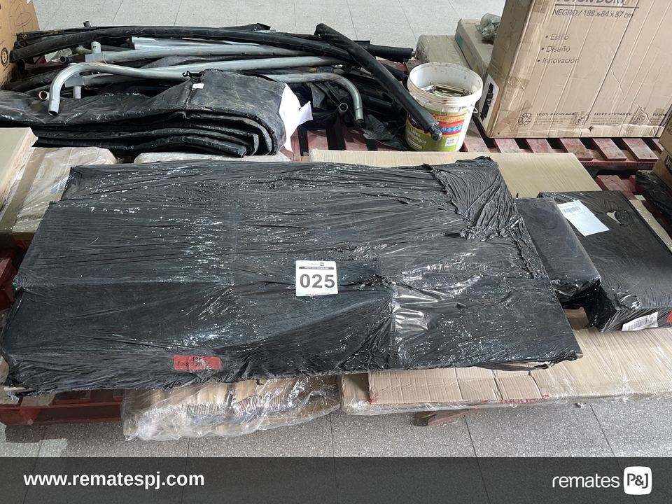 PALLET VARIEDAD DE MUEBLES PARA ARMAR (con detalle)