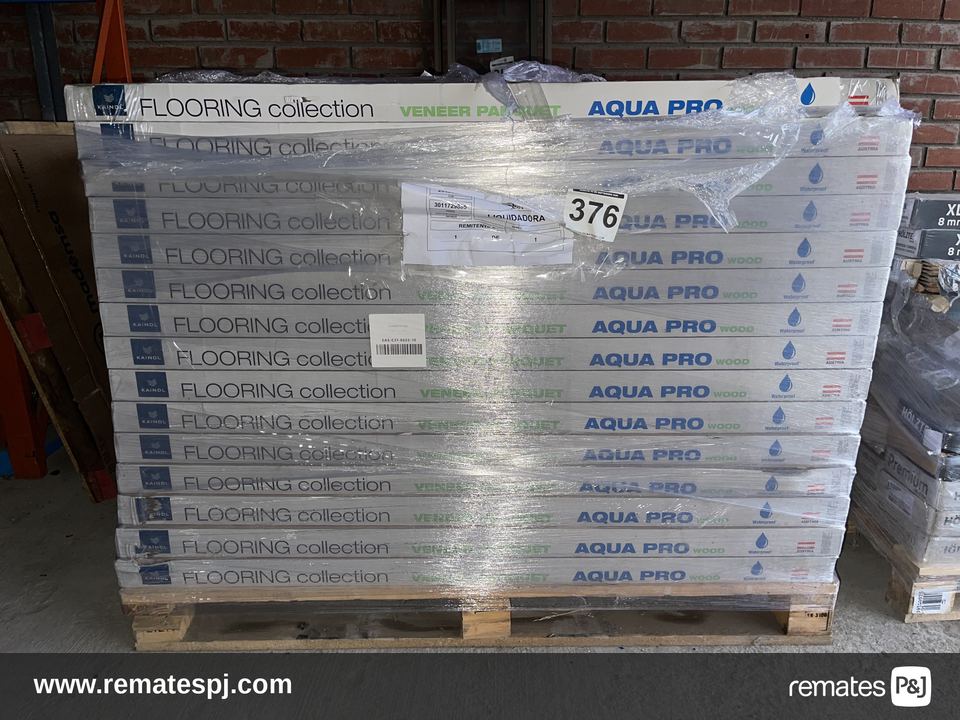 Pallet pisos flotantes Aquapro con resistencia a la Humedad 8mm