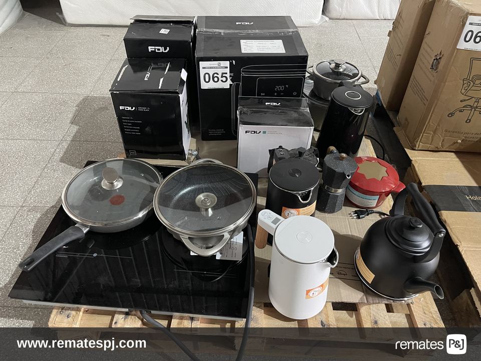 Pallet variedad de Electrodomesticos y Articulos para cocina (con detalle)