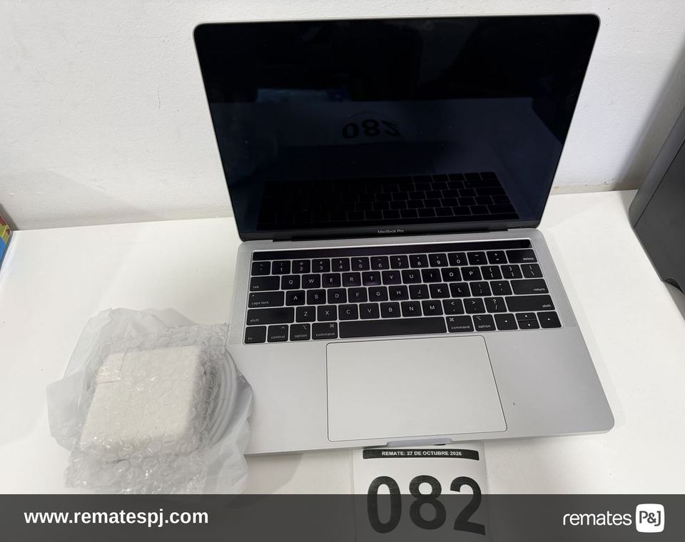 Apple MacBook Pro 2019 13.3" i5 8GB RAM 256GB -Reacondicionado- Plata
