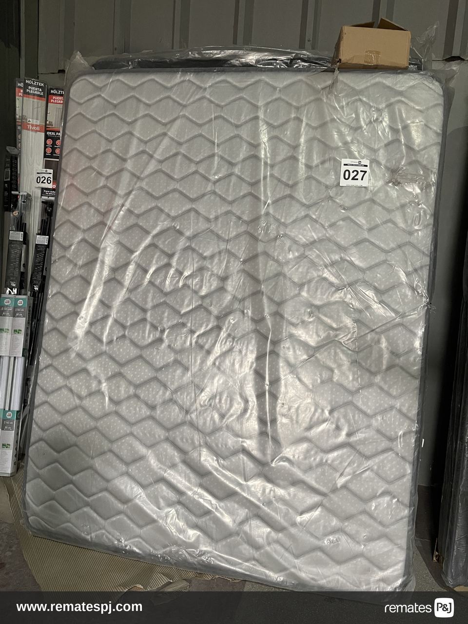 Base Cama + Colchon Genérico Con Resortes 2plz  1,50 x 1,90 + Patas