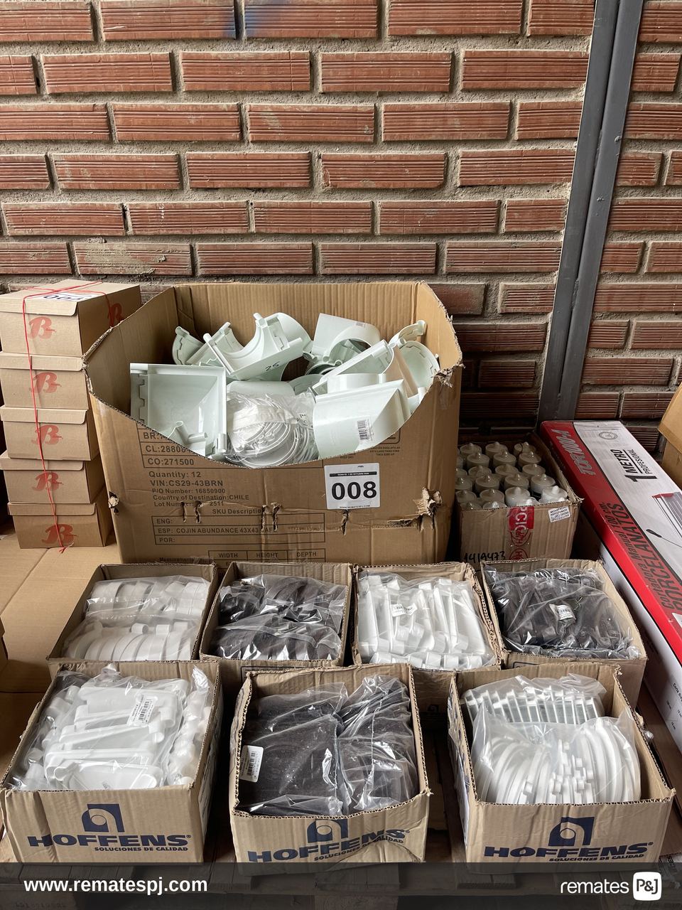 PALLET VARIEDAD DE ARTICULOS DE FERRETERIA