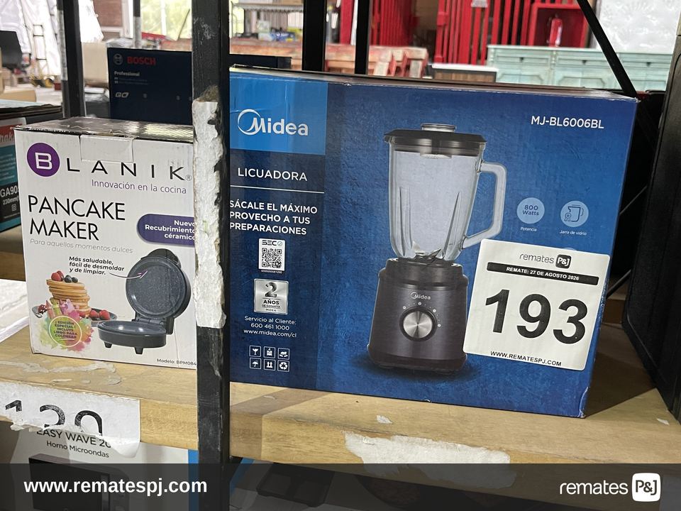 Licuadora Midea + Maquina Pancake