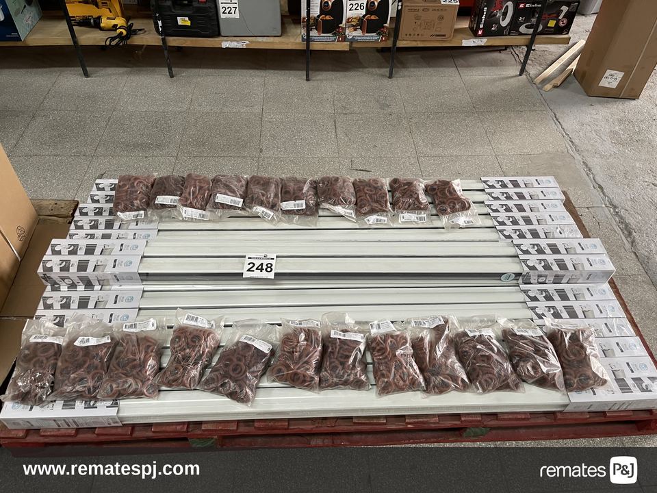 VARIEDAD DE CORTINAS ENRROLLABLES