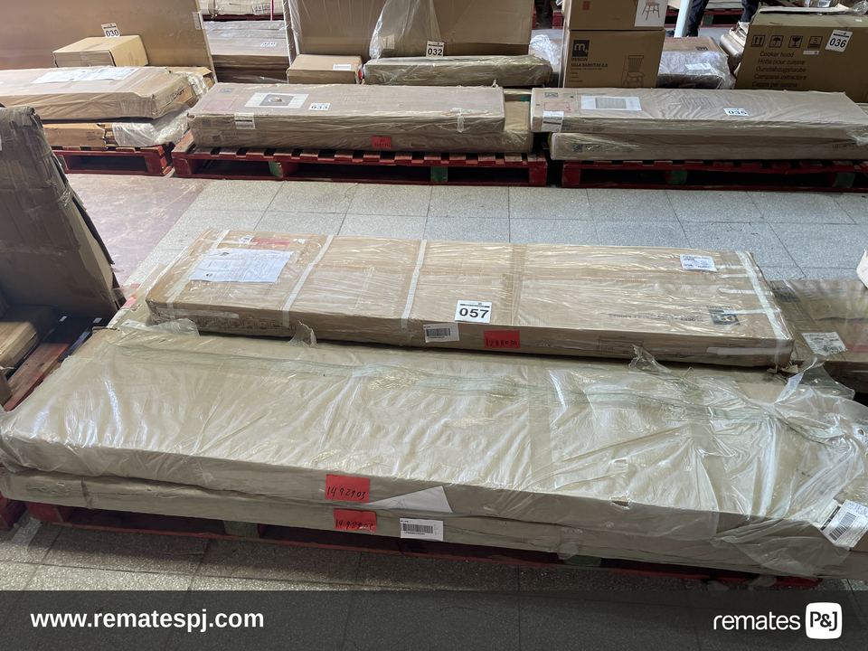 PALLET VARIEDAD DE MUEBLES CON DETALLE