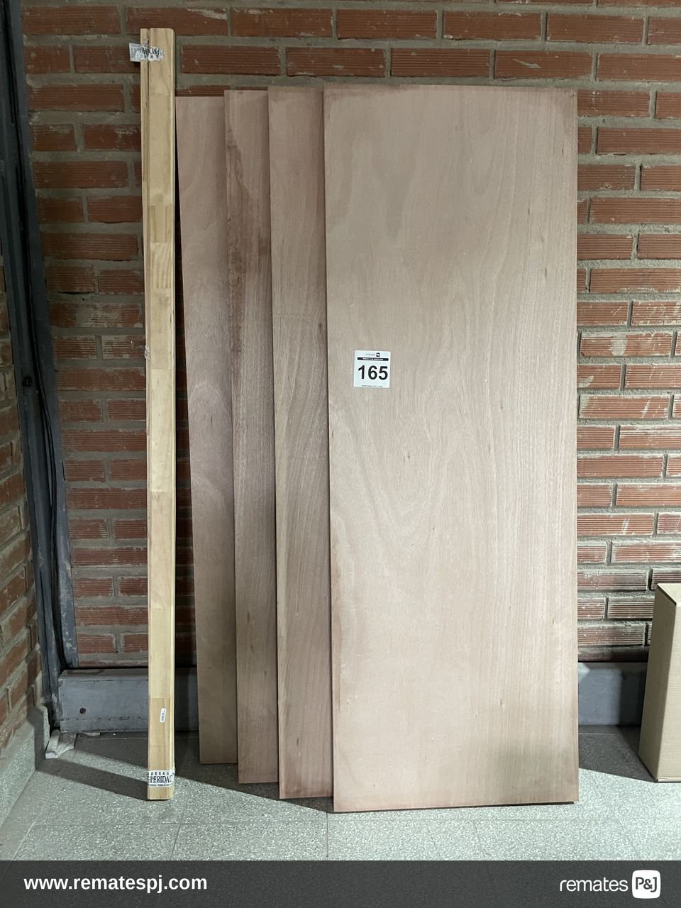 VARIEDAD DE PUERTAS - TERCIADO 45x90x200 B/PINO