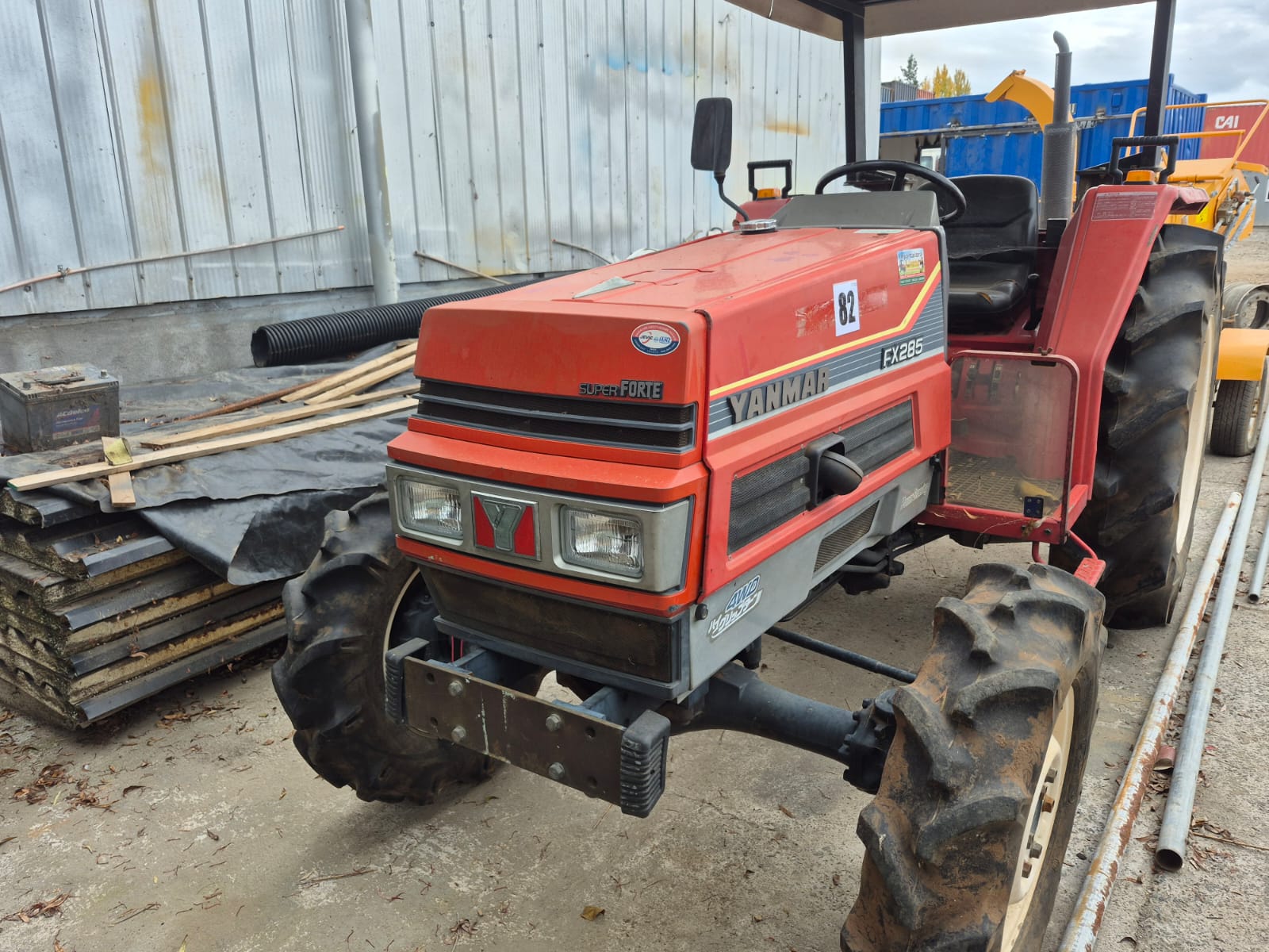LOTE 82