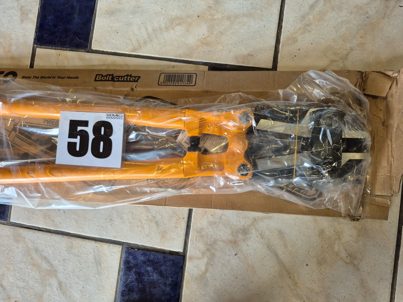 LOTE 58