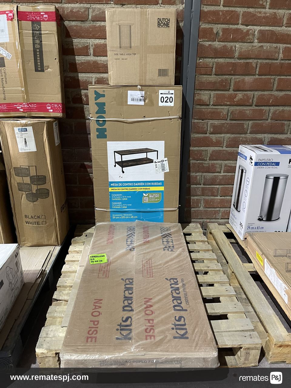 VARIEDAD DE MUEBLES PARA ARMAR + MESAS DE CENTRO