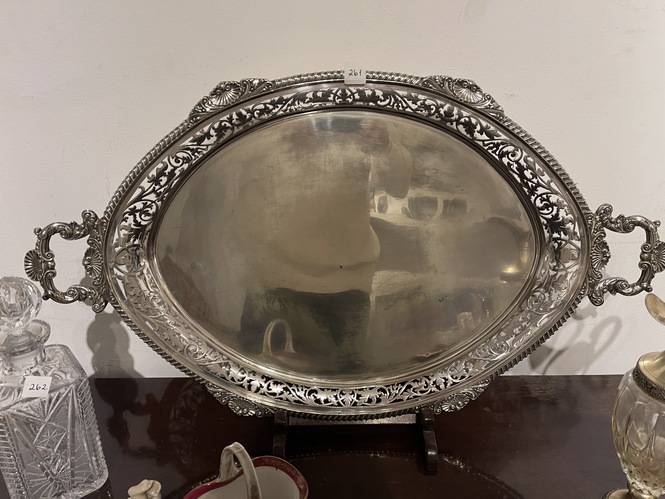 BANDEJA