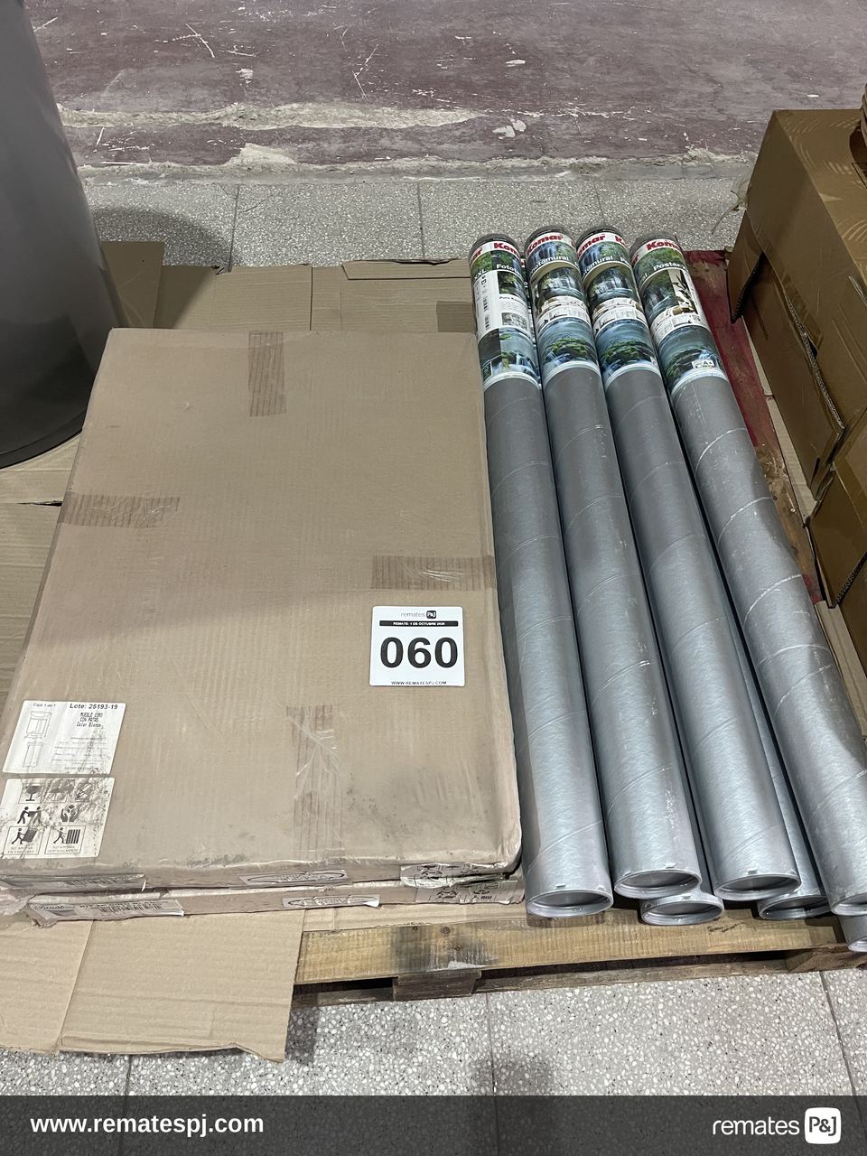 FOTOMURAL 368 x 254  8 Parts + Muebles para Armar