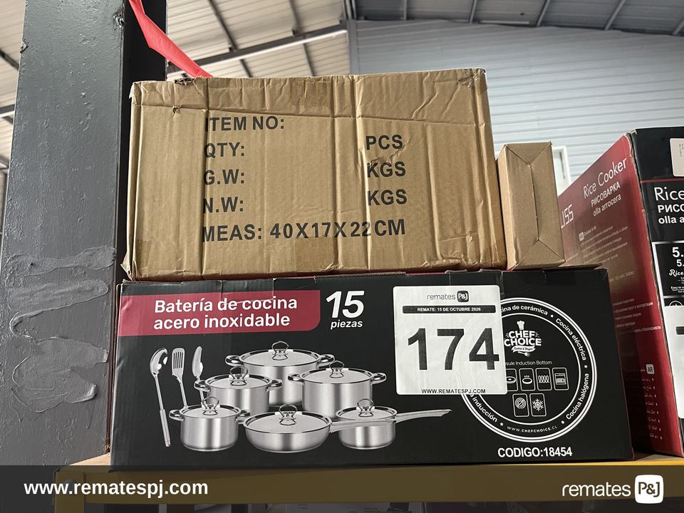 Set de Ollas y Lampara de Pared y Moldes para Helados