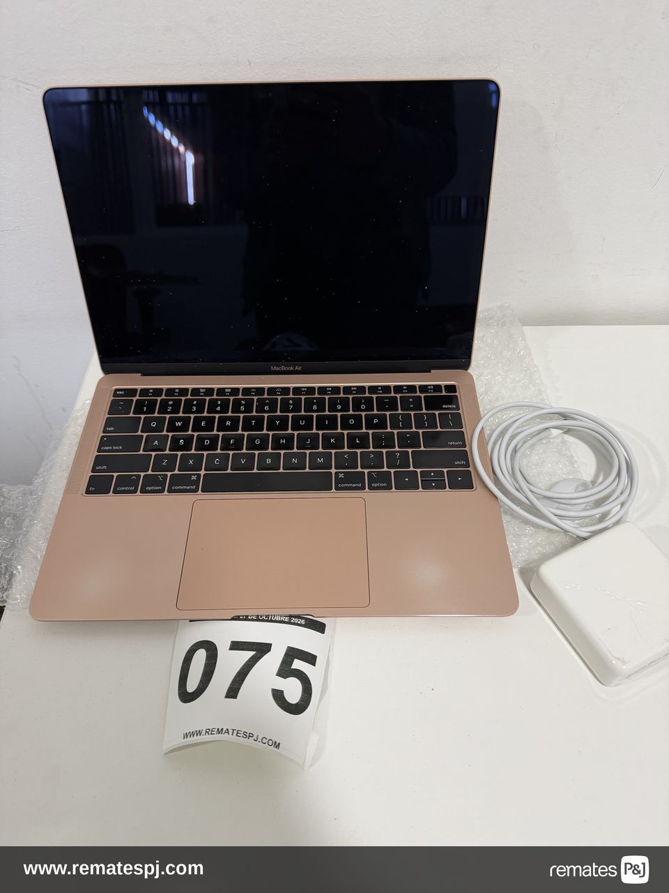 Apple Macbook Air 2019, 13.3'', 128 GB, RAM 8 GB, Oro, Reacondicionado