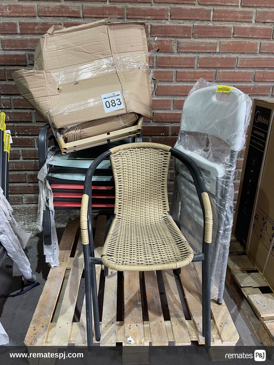 Pallet Variedad de Sillas Para Terraza